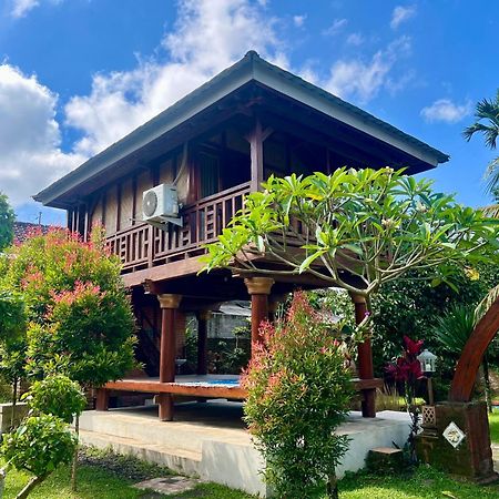 Bello Bungalow Batukliang エクステリア 写真