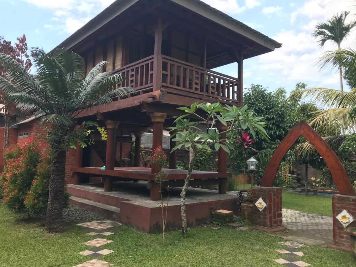 Bello Bungalow Batukliang エクステリア 写真