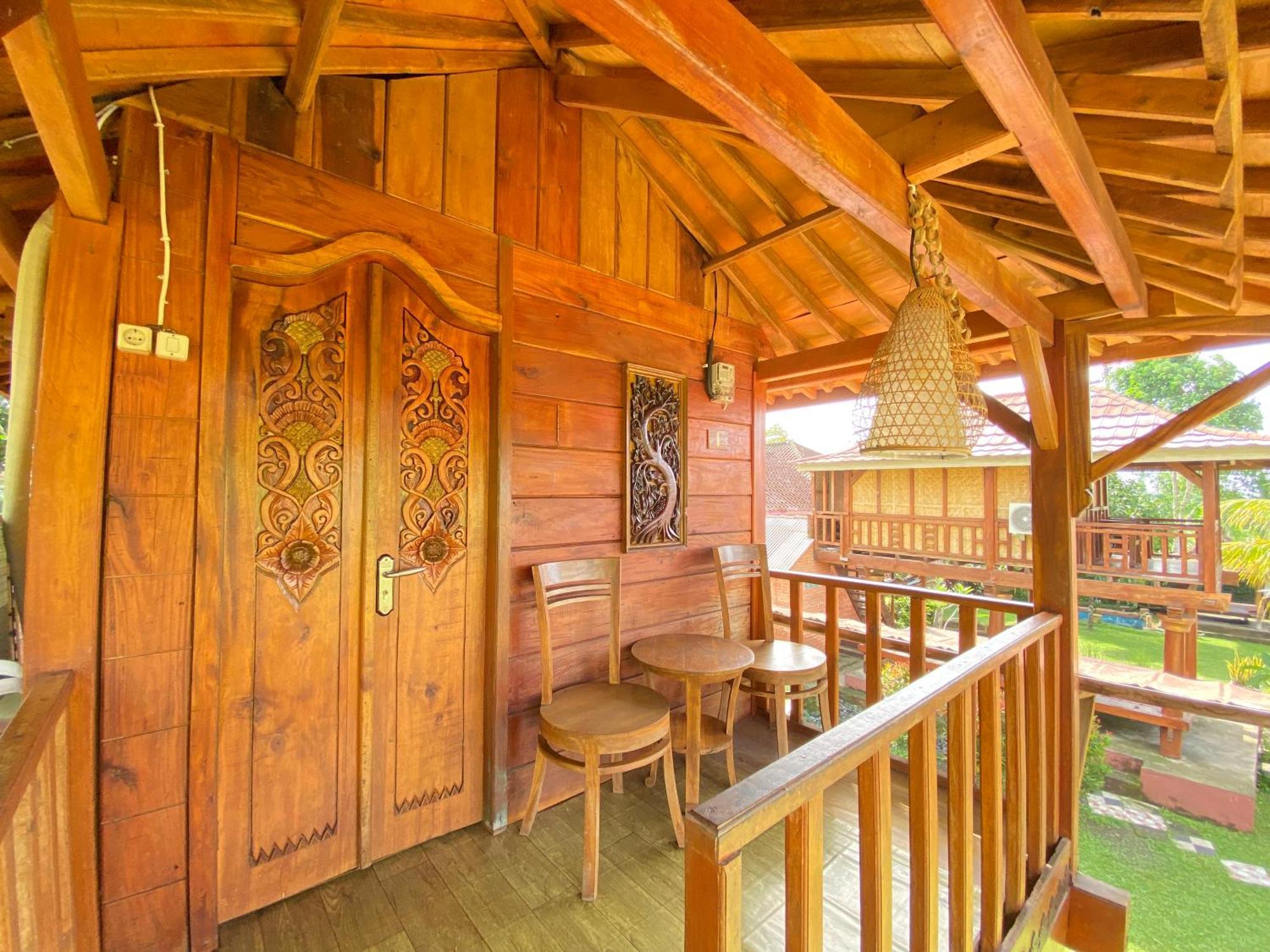 Bello Bungalow Batukliang エクステリア 写真