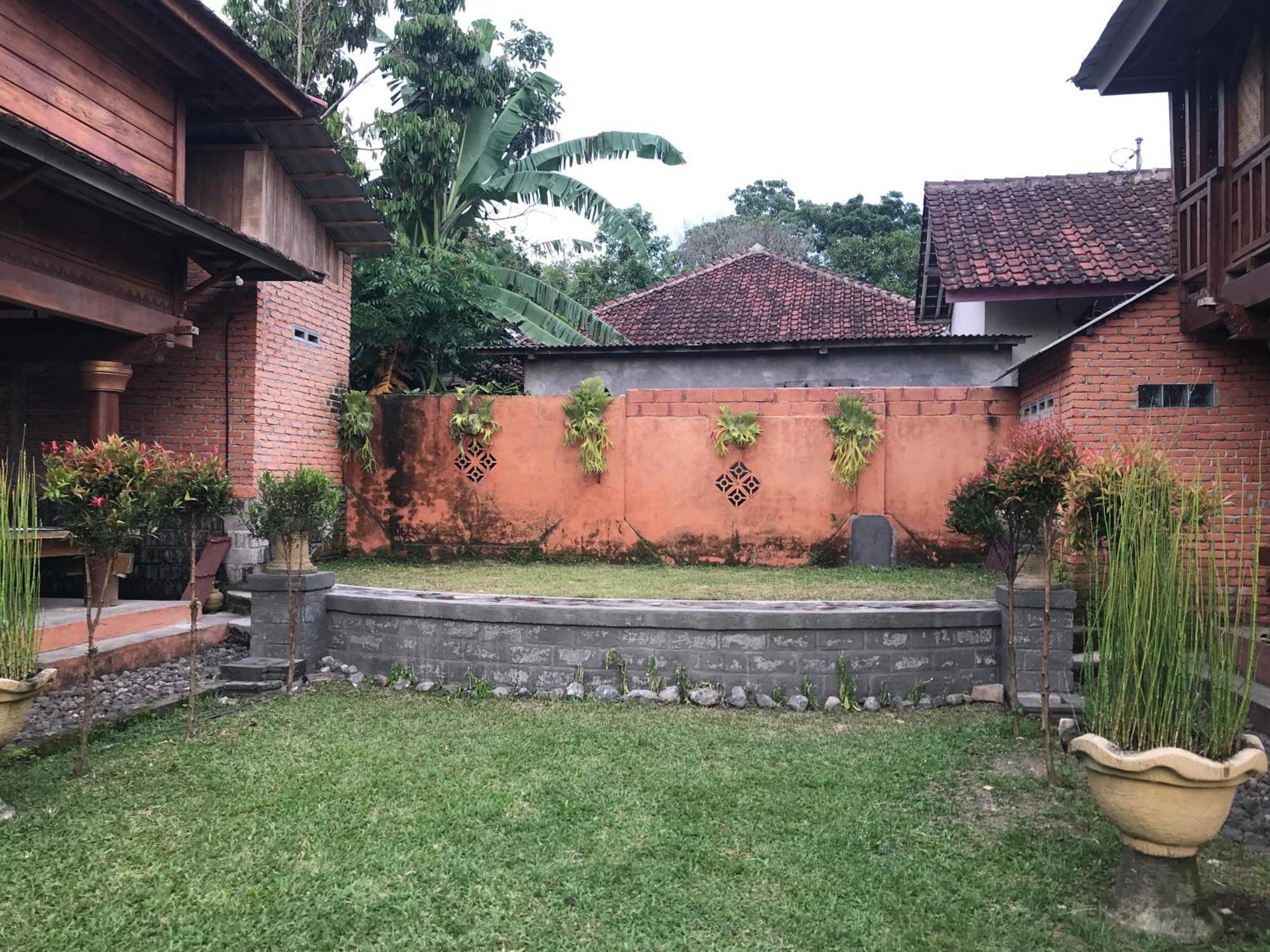 Bello Bungalow Batukliang エクステリア 写真