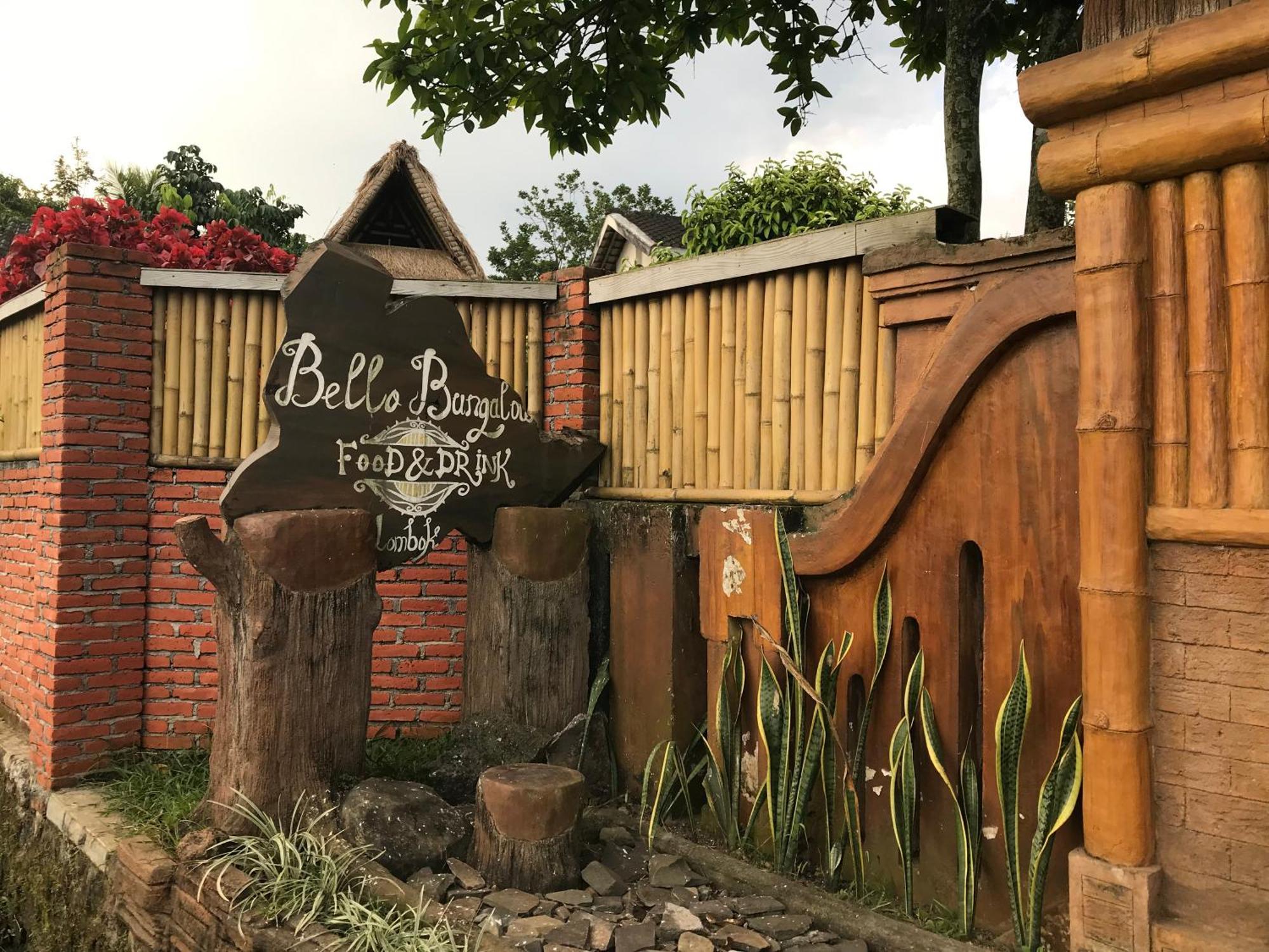 Bello Bungalow Batukliang エクステリア 写真