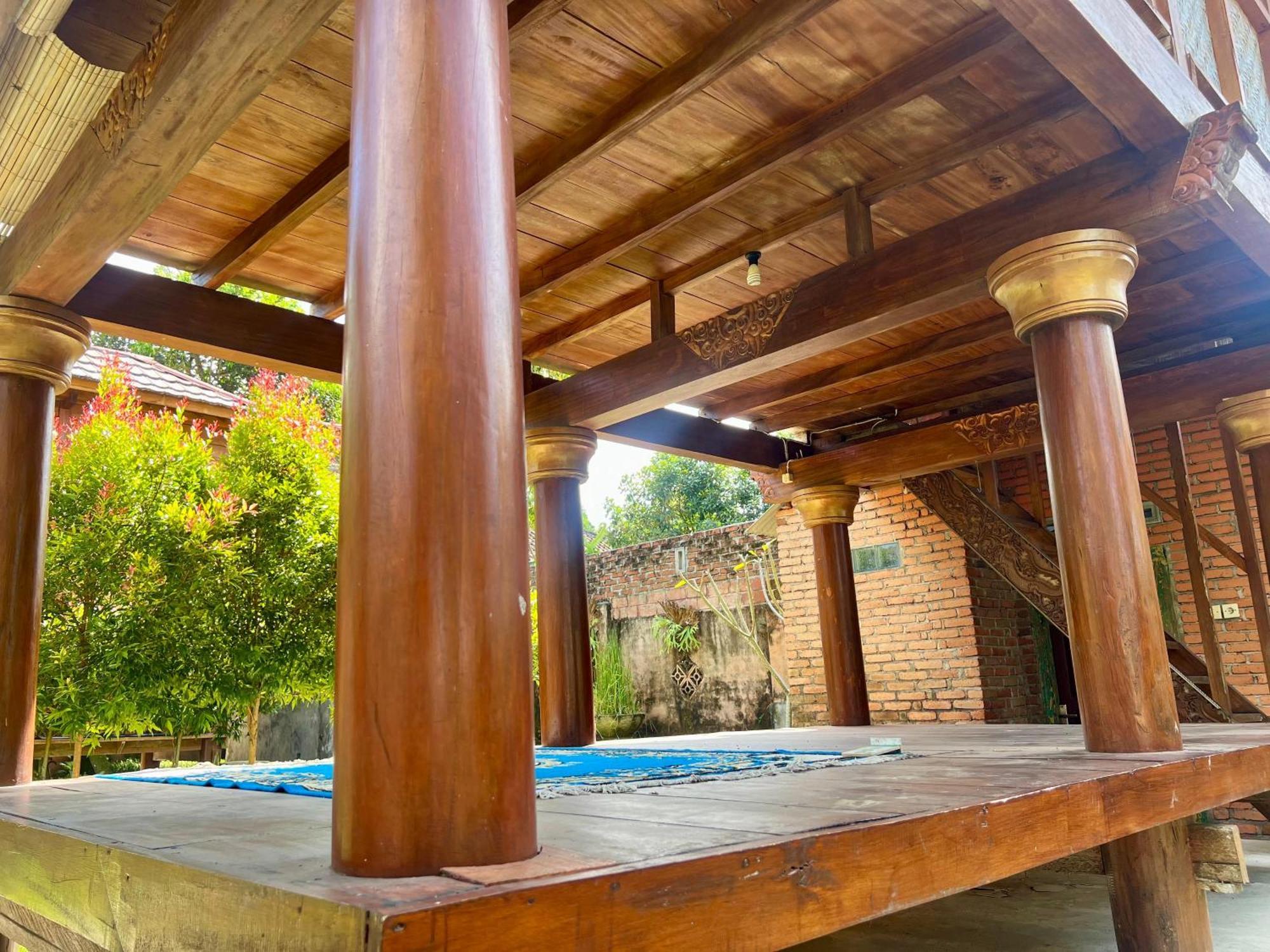 Bello Bungalow Batukliang エクステリア 写真