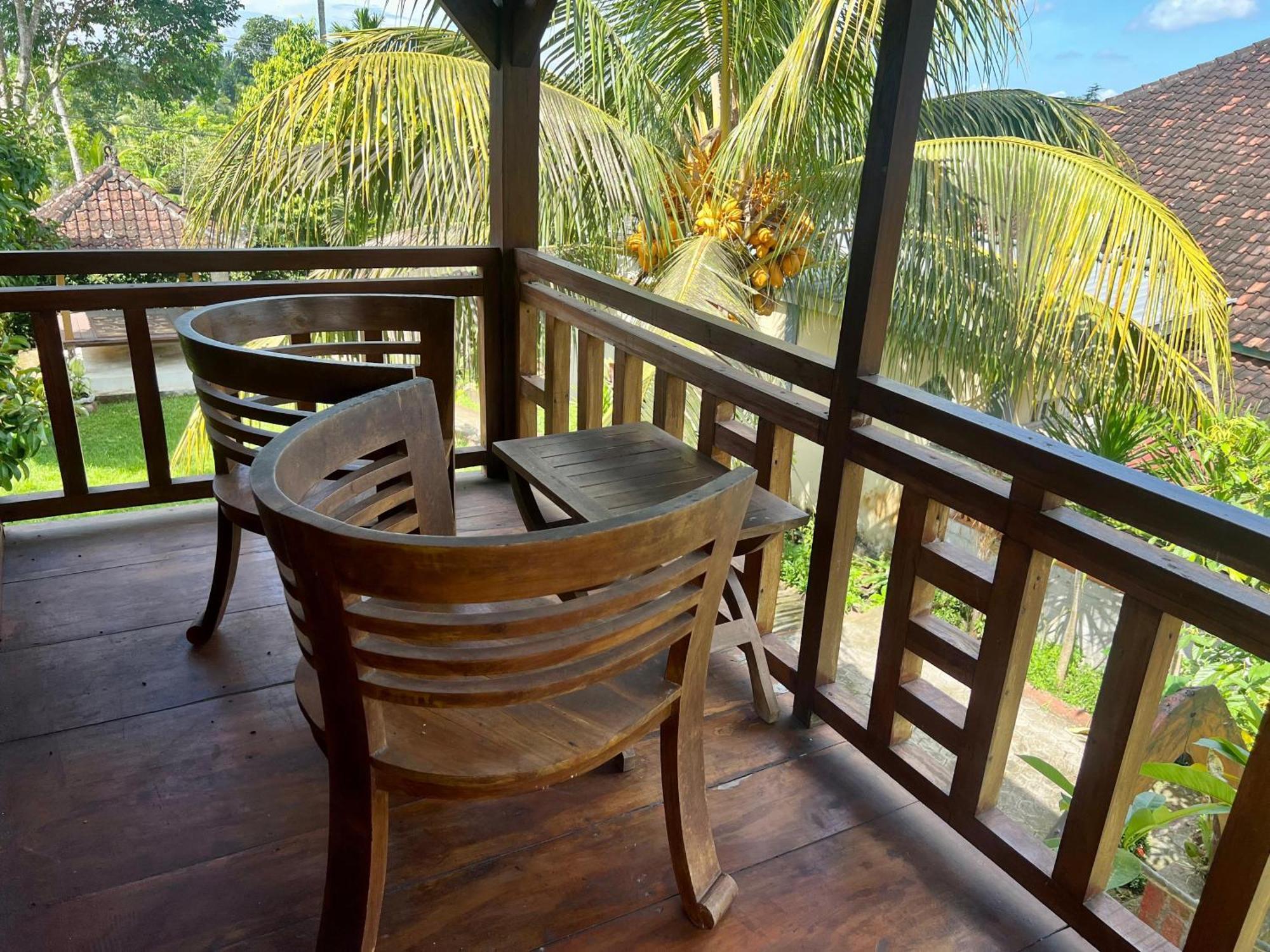Bello Bungalow Batukliang エクステリア 写真