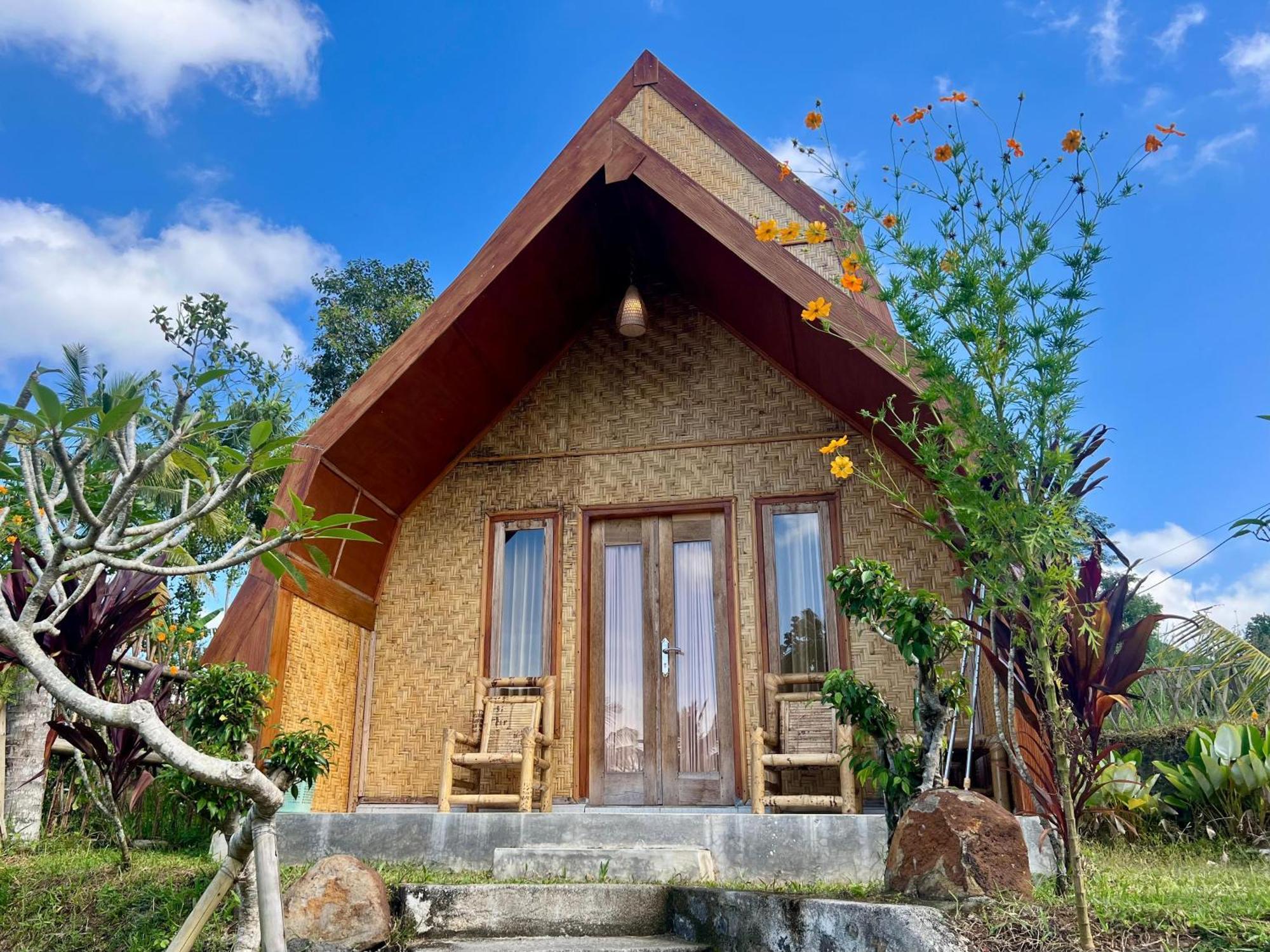 Bello Bungalow Batukliang エクステリア 写真