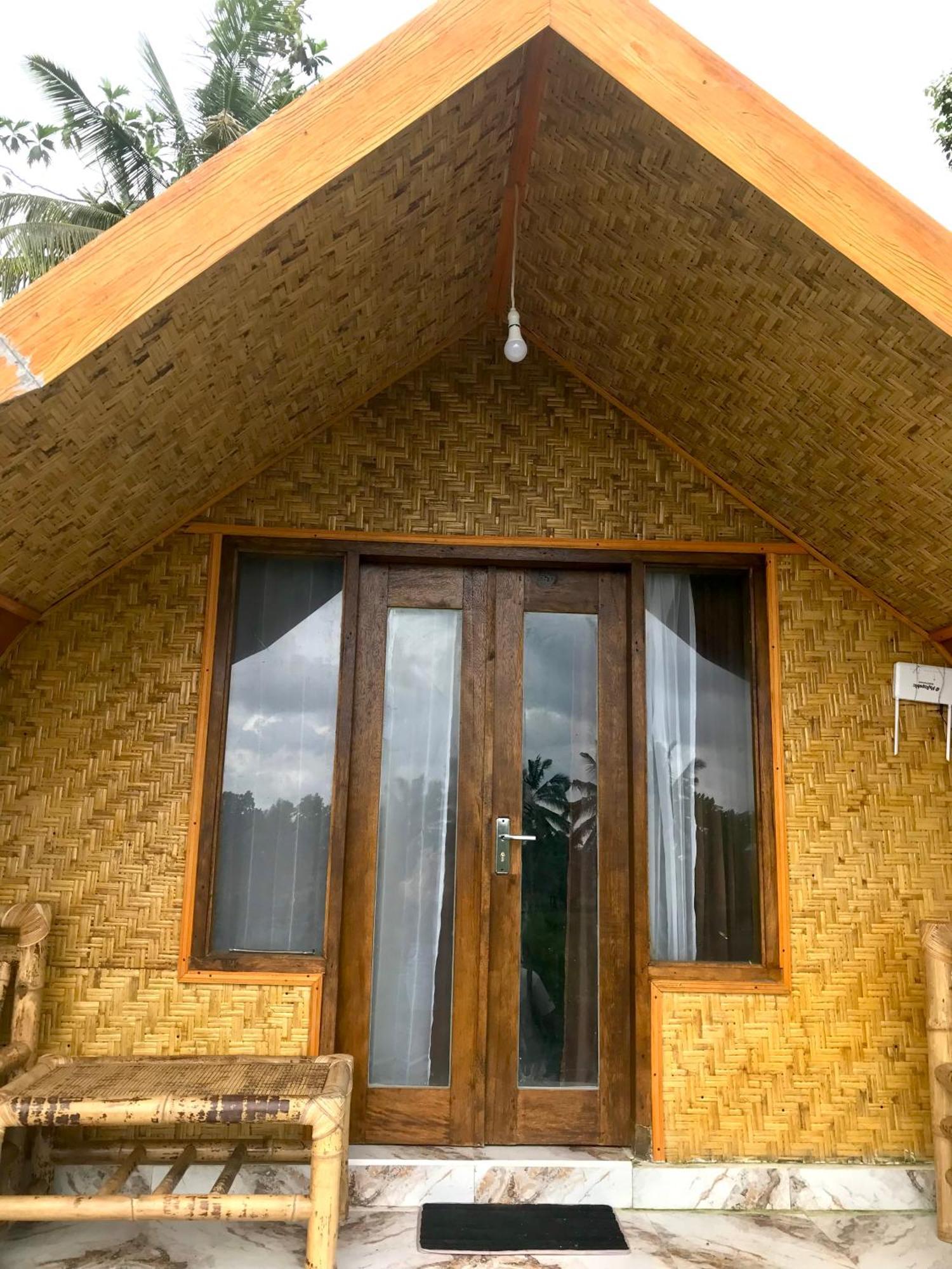 Bello Bungalow Batukliang エクステリア 写真
