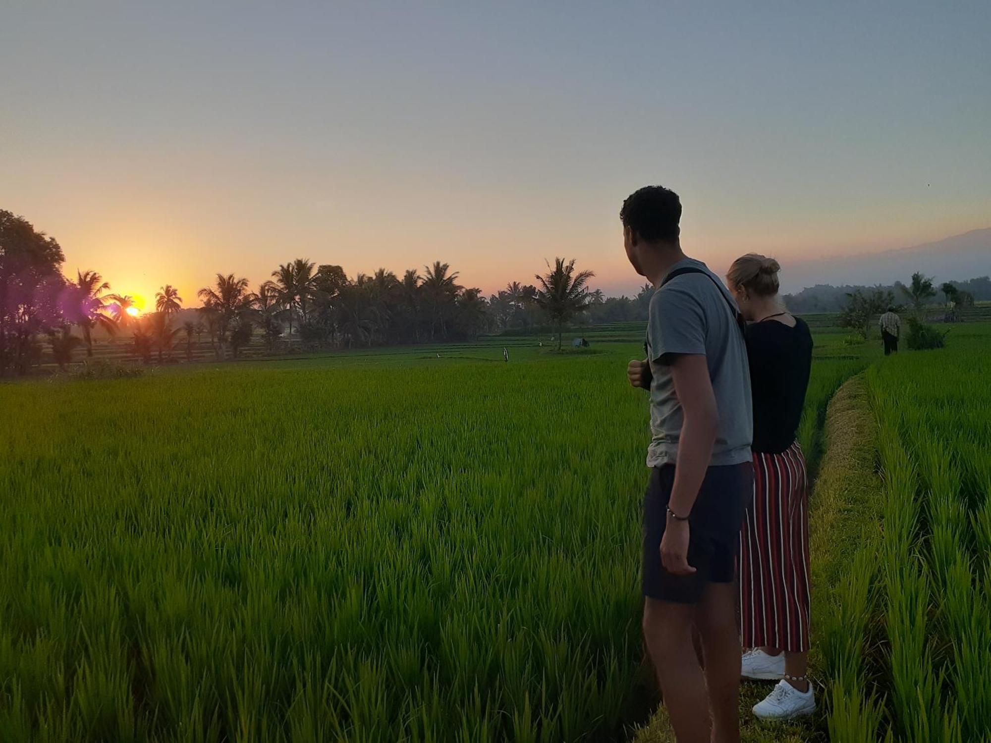 Bello Bungalow Batukliang エクステリア 写真
